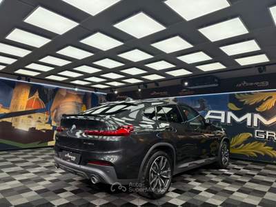 BMW X4 xDrive20d Msport-X (345) Grigio usata Calenzano