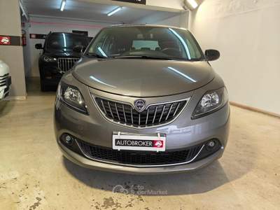 Lancia Ypsilon Ypsilon 1.0 FireFly 5 porte S&S Hybrid Gold Grigio usata RENDE