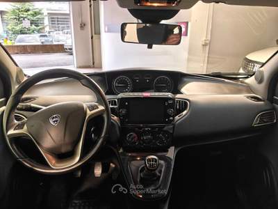 Lancia Ypsilon Ypsilon 1.0 FireFly 5 porte S&S Hybrid Gold Grigio usata RENDE
