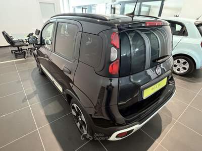 Fiat Panda 1.0 FireFly 70cv S&S Hybrid Pandina Nero usata Salerno