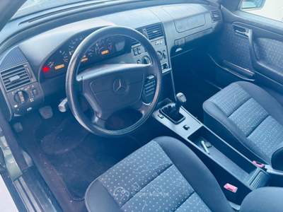 Mercedes-Benz Classe C C 180 cat Sport Verde usata Rosta