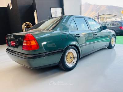 Mercedes-Benz Classe C C 180 cat Sport Verde usata Rosta