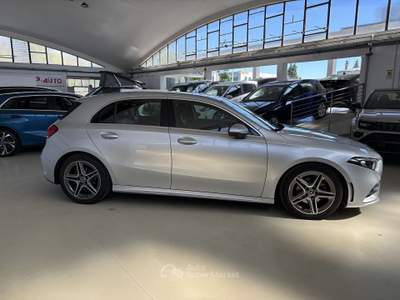 Mercedes-Benz Classe A A 180 d Automatic Premium Argento usata Castellanza