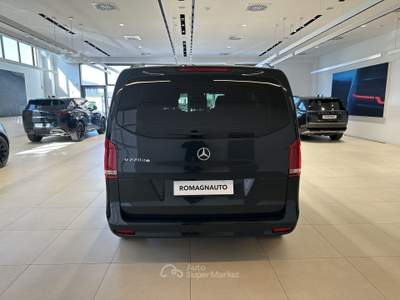 Mercedes-Benz Classe V V 220 D Auto Premium Compact Verde usata Forlì