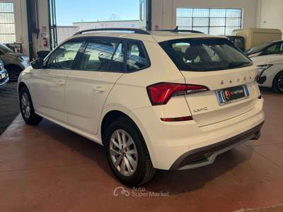 Skoda Kamiq Kamiq 2019 1.0 tsi Ambition 95cv Bianco usata Paderno Dugnano