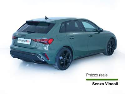 Audi A3 35 TDI S tronic S line Edition Pacchetto look nero plus/Retrocamera Verde usata Feltre