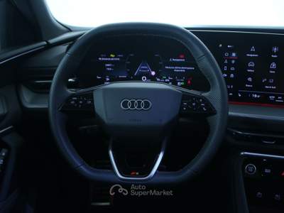 Audi Q5 TDI 204 cv quattro S tronic S Line Edition  Matrix LED/Pacchetto look nero/Cerchi in lega da 20" Verde usata Feltre