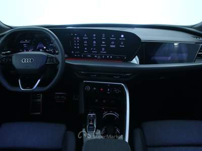 Audi Q5 TDI 204 cv quattro S tronic S Line Edition  Matrix LED/Pacchetto look nero/Cerchi in lega da 20" Verde usata Feltre