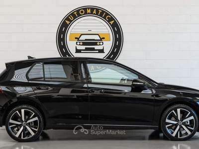Volkswagen Golf 1.5 TSI eHybrid DSG 204CV Edition Plus IVA Nero usata San Zeno Naviglio