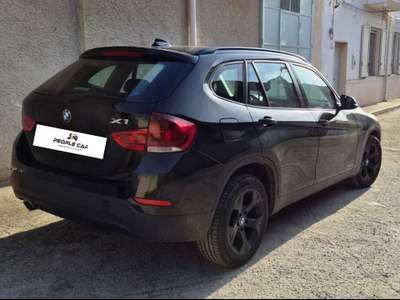 BMW X1 sDrive16d Nero usata Bari