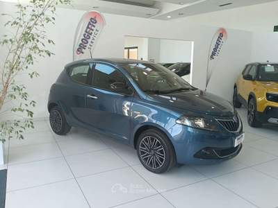 Lancia Ypsilon Ypsilon 1.0 Gold 69cv my18 Blu/Azzurro usata Torino