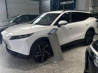 Omoda 7 Omoda 7 SHS-P Pure - KM0 Bianco usata Torino