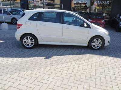 Mercedes-Benz Classe B Classe B - T245 cdi Executive Bianco usata Treviglio