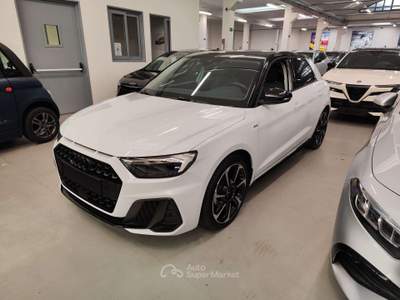 Audi A1 Sportback 30 1.0 TFSI S-Line 116cv s-tronic Bianco usata Torino