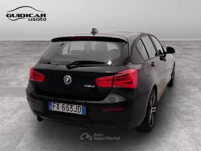 BMW Serie 1 118d 118 d Sport Auto Nero usata Lucca