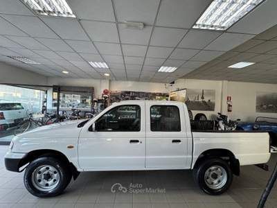 Mazda 323 B 2500 BT 50 PICK-UP 5 POSTI PERFETTO SUBITO DISPONIBILE Bianco usata Viareggio