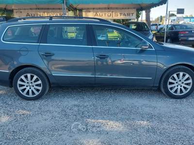 Volkswagen Passat Var. Comf. EcoFuel Grigio usata SANT'AGATA SUL SANTERNO