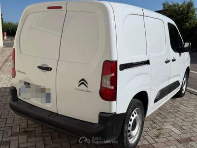 Citroen Berlingo Unico proprietario Bianco usata Aprilia