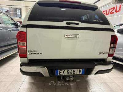 Isuzu D-Max 2.5 Crew Solar Plus 4WD - AUTOVETTURA Bianco usata Siena