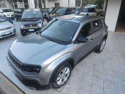 Jeep Avenger ALTITUDE 100cv  G.P.L. - 27.217 km Grigio usata Cappelle sul Tavo