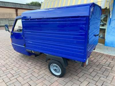 Piaggio Ape TM 200 Furgonata Blu/Azzurro usata Brusnengo