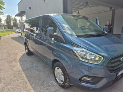 Ford Transit Custom 300 2.0 EcoBlue 130 L2 H1 Furgone Titanium Blu/Azzurro usata Castegnato