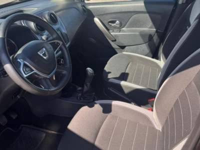 Dacia Sandero Stepway 1.5 Blue dCi 95 CV Comfort Nero usata San Gregorio Magno