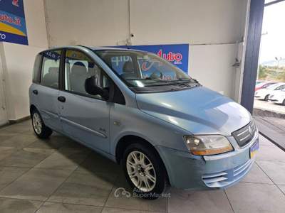 Fiat Multipla 1.9 JTD Family Blu/Azzurro usata ADRANO