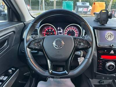 SsangYong Tivoli 1.6d 2WD Black edition Nero usata VENEZIA