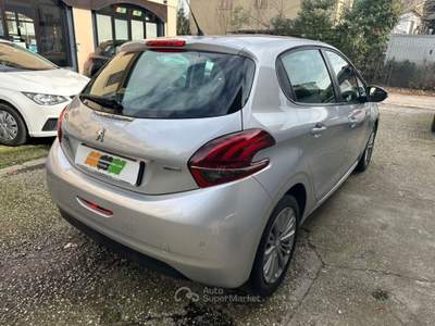 Peugeot 208 1.2 GPL PureTech 82 5p. Allure Grigio usata VENEZIA
