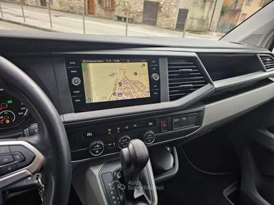 Volkswagen Multivan Caravelle 2.0 TDI 204CV 4motion Bianco usata Gubbio