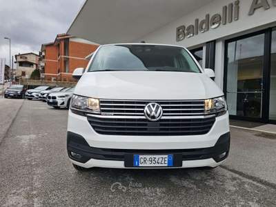 Volkswagen Multivan Caravelle 2.0 TDI 204CV 4motion Bianco usata Gubbio