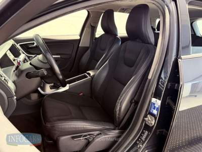 Volvo V60 D2 1.6 116 CV Kinetic Grigio usata Este