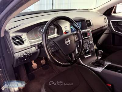 Volvo V60 D2 1.6 116 CV Kinetic Grigio usata Este