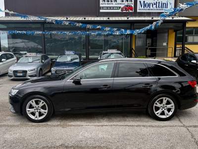 Audi A4 "PERFETTA" Avant 2.0 TDI 150 CV S tronic Nero usata Assisi