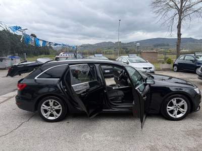 Audi A4 "PERFETTA" Avant 2.0 TDI 150 CV S tronic Nero usata Assisi