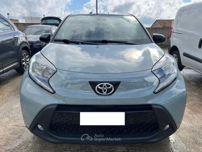 Toyota Aygo 1.0 72 CV 5 P. Trend AUTOMATICA Blu/Azzurro usata Alberobello