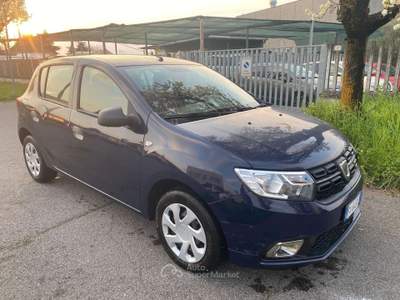 Dacia Sandero Sandero II 2017 1.5 dci Ambiance s Blu/Azzurro usata TREVIGLIO