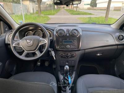 Dacia Sandero Sandero II 2017 1.5 dci Ambiance s Blu/Azzurro usata TREVIGLIO