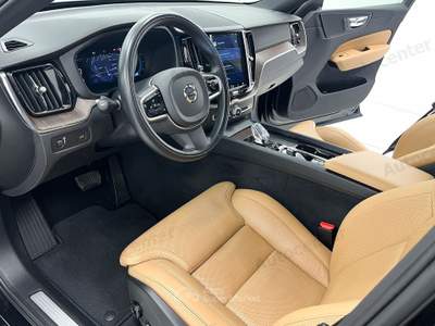 Volvo XC60 B4 (d) 197CV AWD AUT INSCRIPTION Nero usata Bassano del Grappa