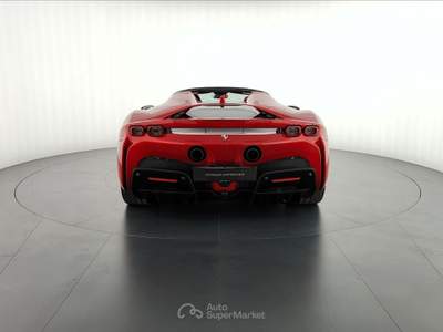 Ferrari SF90 4.0 Rosso usata Verona