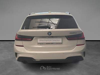 BMW Serie 3 320e 320e Touring Luxury auto Bianco usata Trento