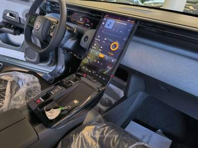 Citroen C5 Aircross NUOVO MODELLO HYBRID YOU 145cv Verde usata Calco