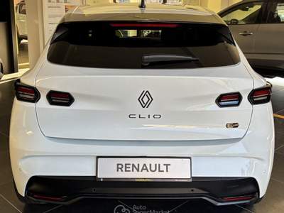 Renault Clio 1.8 E-TECH full hybrid 160 techno Bianco usata SORA