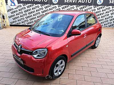 Renault Twingo Twingo 22kWh Zen Rosso usata Casoria