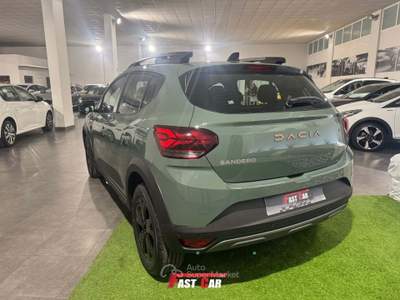 Dacia Sandero Stepway 1.0 TCe ECO-G Extreme Up Verde usata Cesena