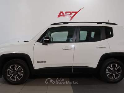 Jeep Renegade Renegade 1.5 turbo t4 mhev Night Eagle 130cv dct #CAMBIO AUTOM# Bianco usata VILLORBA