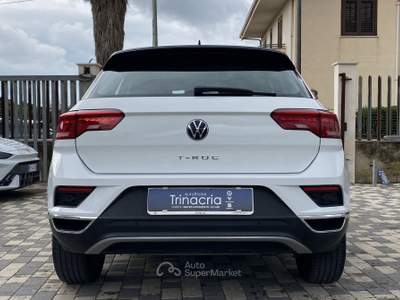 Volkswagen T-Roc Style 1.0 TSI 110CV Nero usata Borgetto