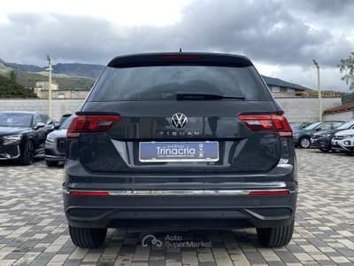 Volkswagen Tiguan Life 2.0 TDI 150CV DSG Grigio usata Borgetto