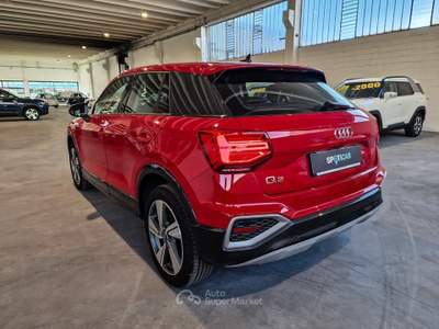 Audi Q2 I 2021 35 1.5 TFSI Admired Advanced S tronic Rosso usata Mappano